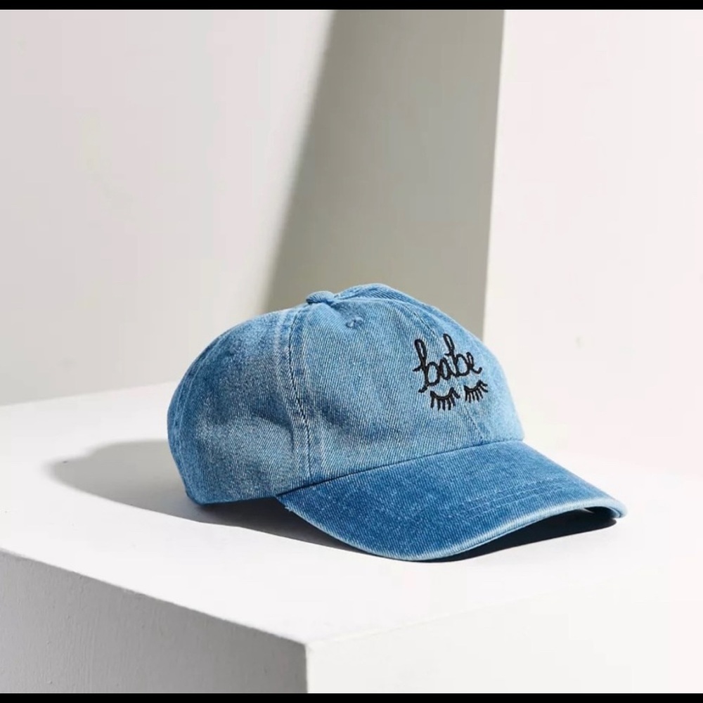 Urban Outfitters “babe” hat